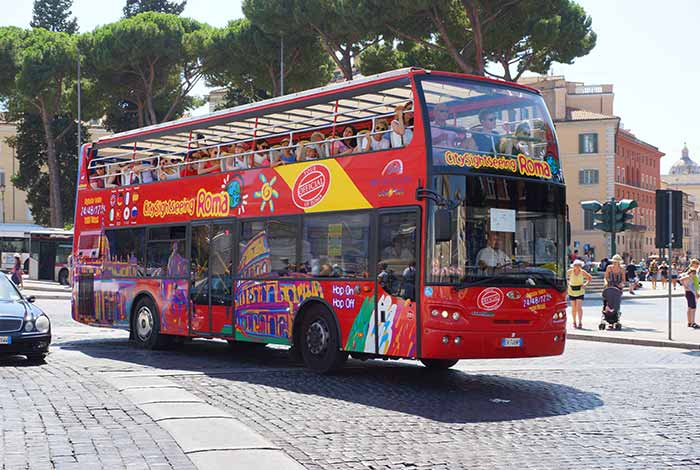 City Sightseeing Rome | Flickr: Chris Sampson CC BY 2.0