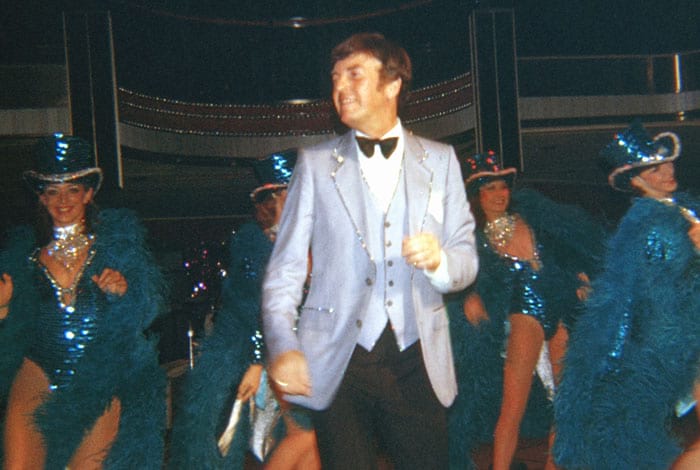 Cabaret | Flickr: foundin_a_attic CC BY 2.0