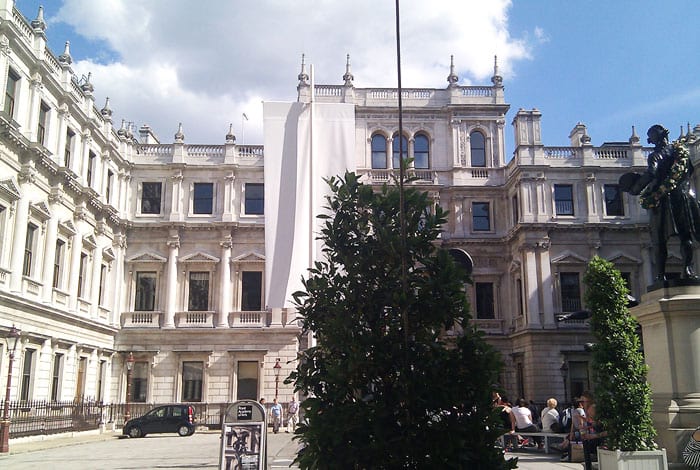 Royal Academy Of Arts | Photo: John Mitchell - CC BY 2.0